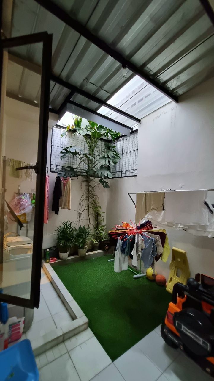Take Over Rumah di Travertine Lippo Cikarang